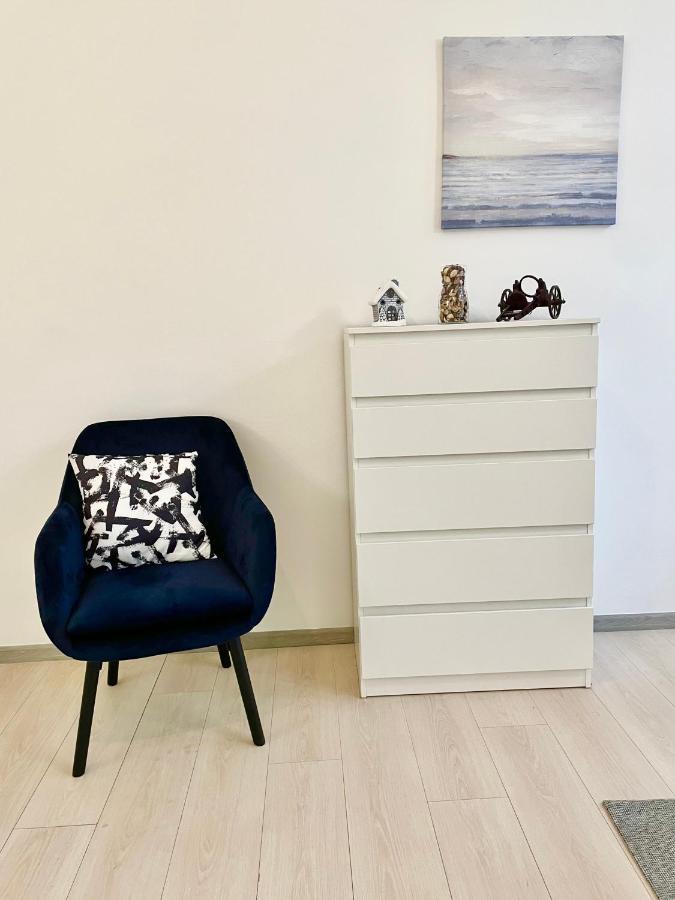 White Apartment Near The Famous New York Cafe Boedapest Buitenkant foto